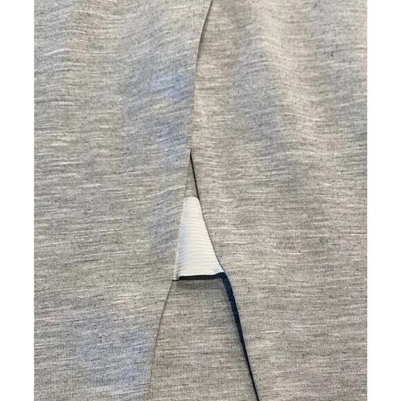 Lululemon Women’s Minimal Gray Top Short Sleeve Crop Peekaboo Open Back FLAWED - Picture 9 of 9